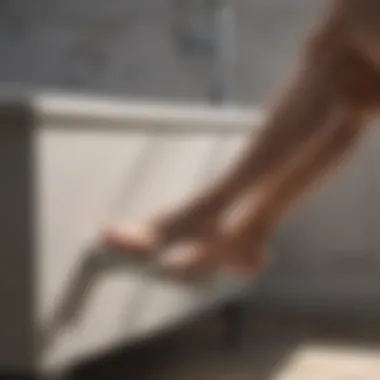 Close-up of the functionality of adjustable bath feet